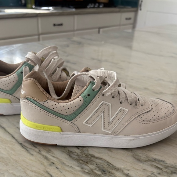 New Balance The Court Line 4.5 - Picture 1 of 4